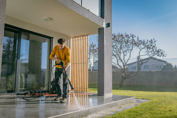 Best Animal Enclosure Cleaning  in West Lawn, PA